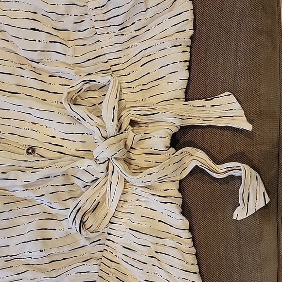 Billabong SOLSTICE Tie Front Romper Jumpsuit size L - Picture 3 of 3